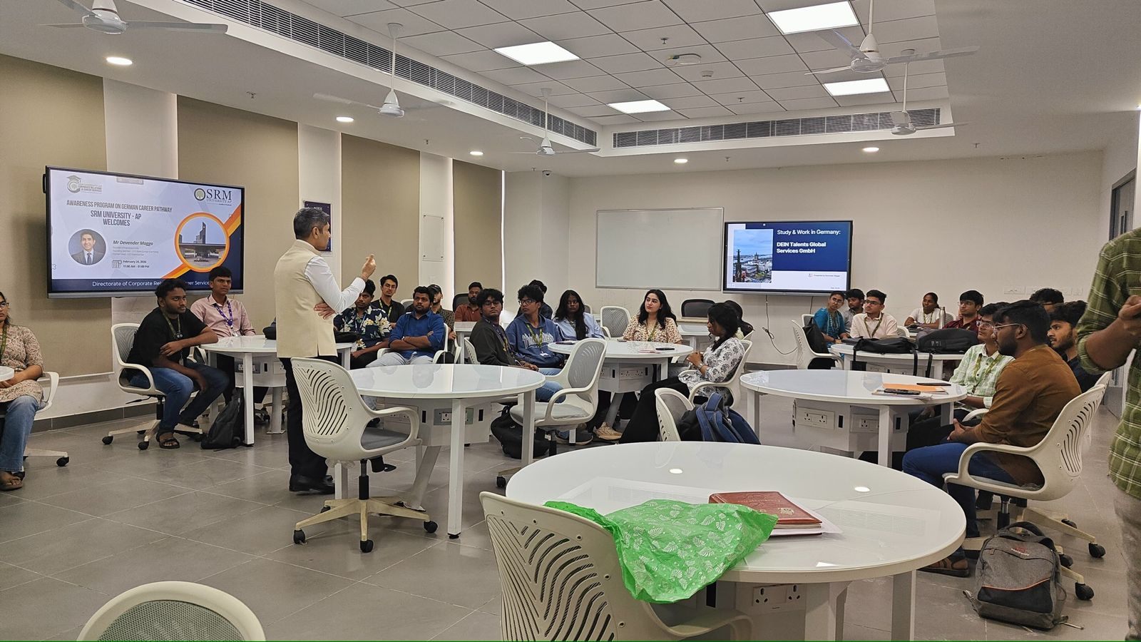 DEIN Talents career pathway session at SRM University